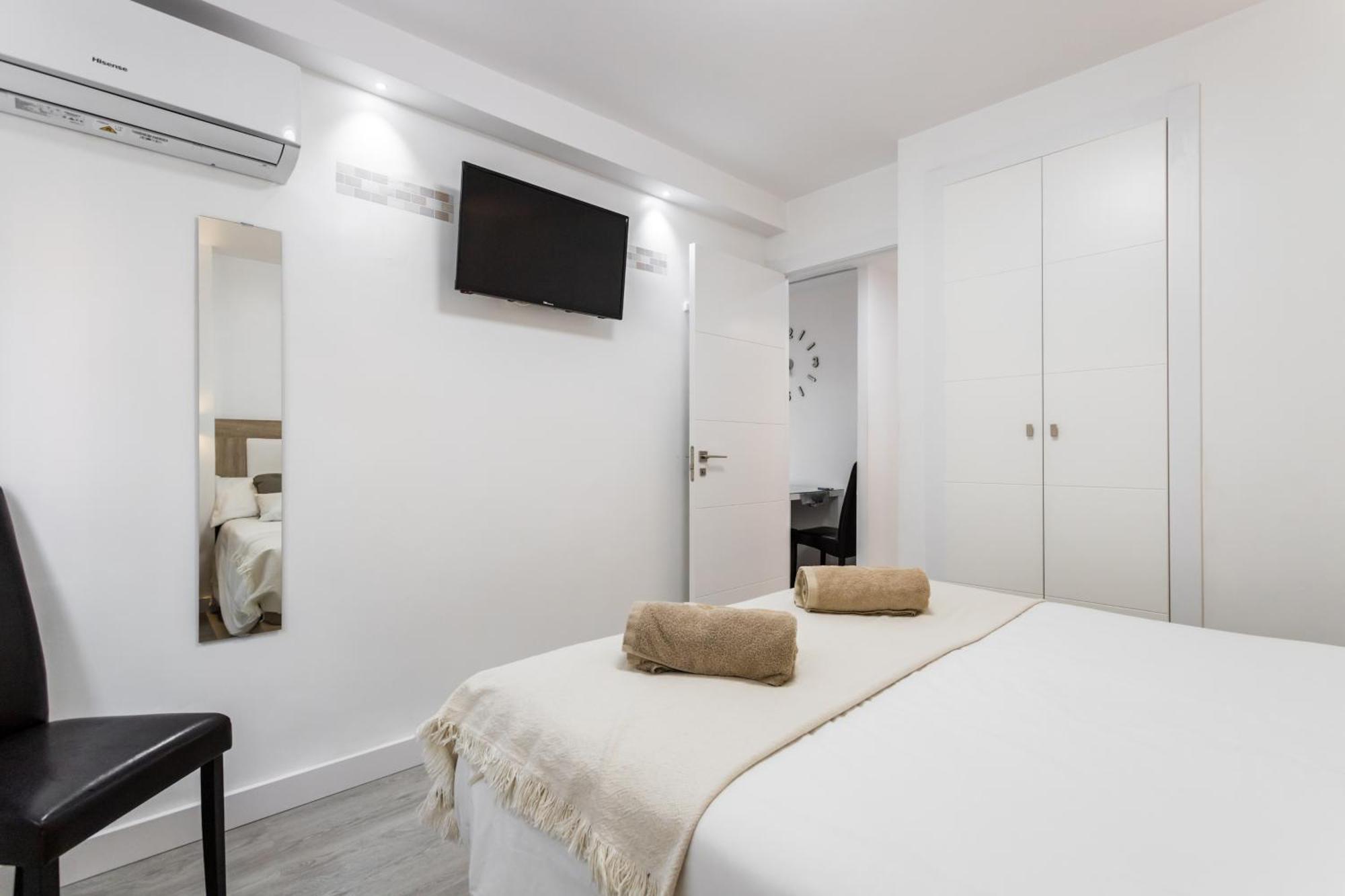 Sur Suites Principe Фуенхірола Екстер'єр фото